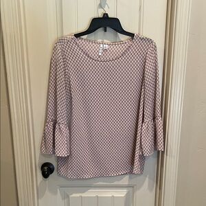 Elle Pink Diamond Pattern Blouse